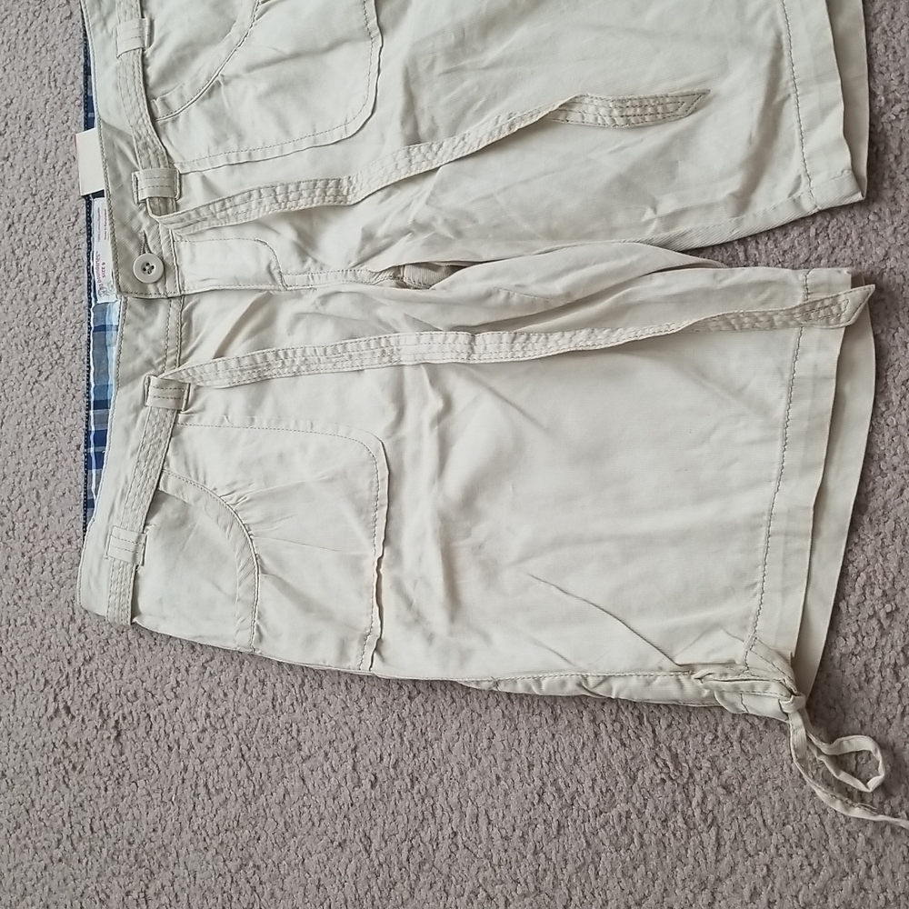 NWT No Boundaries Women's Bermuda Shorts - Picture 2 of 10